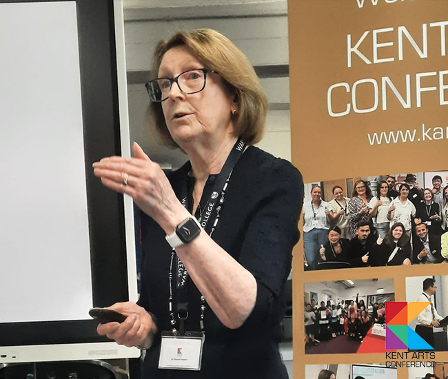 Dr Pamela Hatton